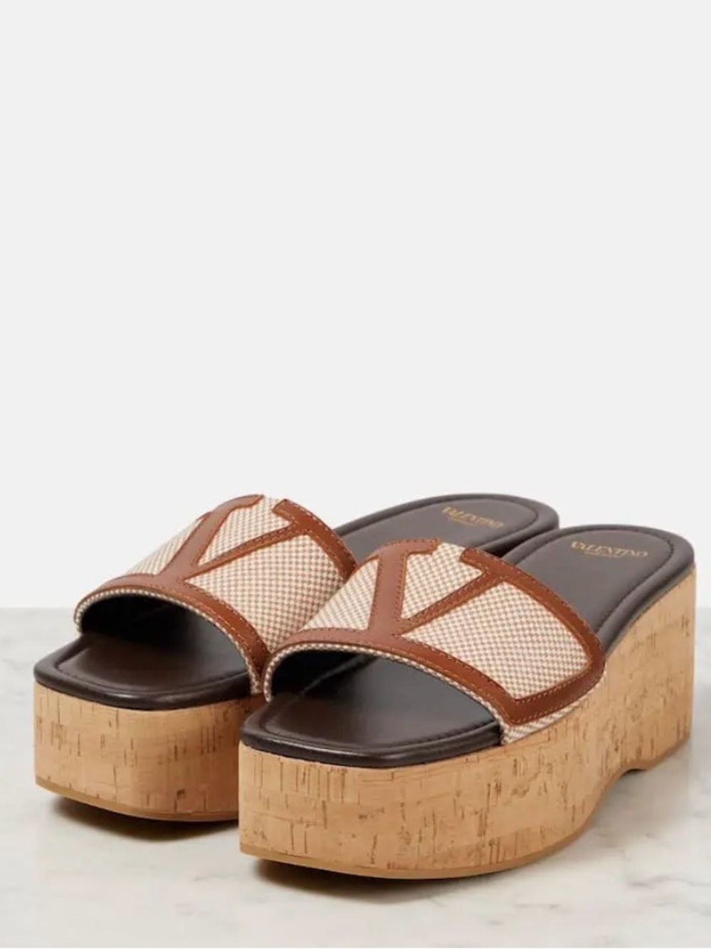 VALENTINO GARAVANI
Viva Superstar Slides